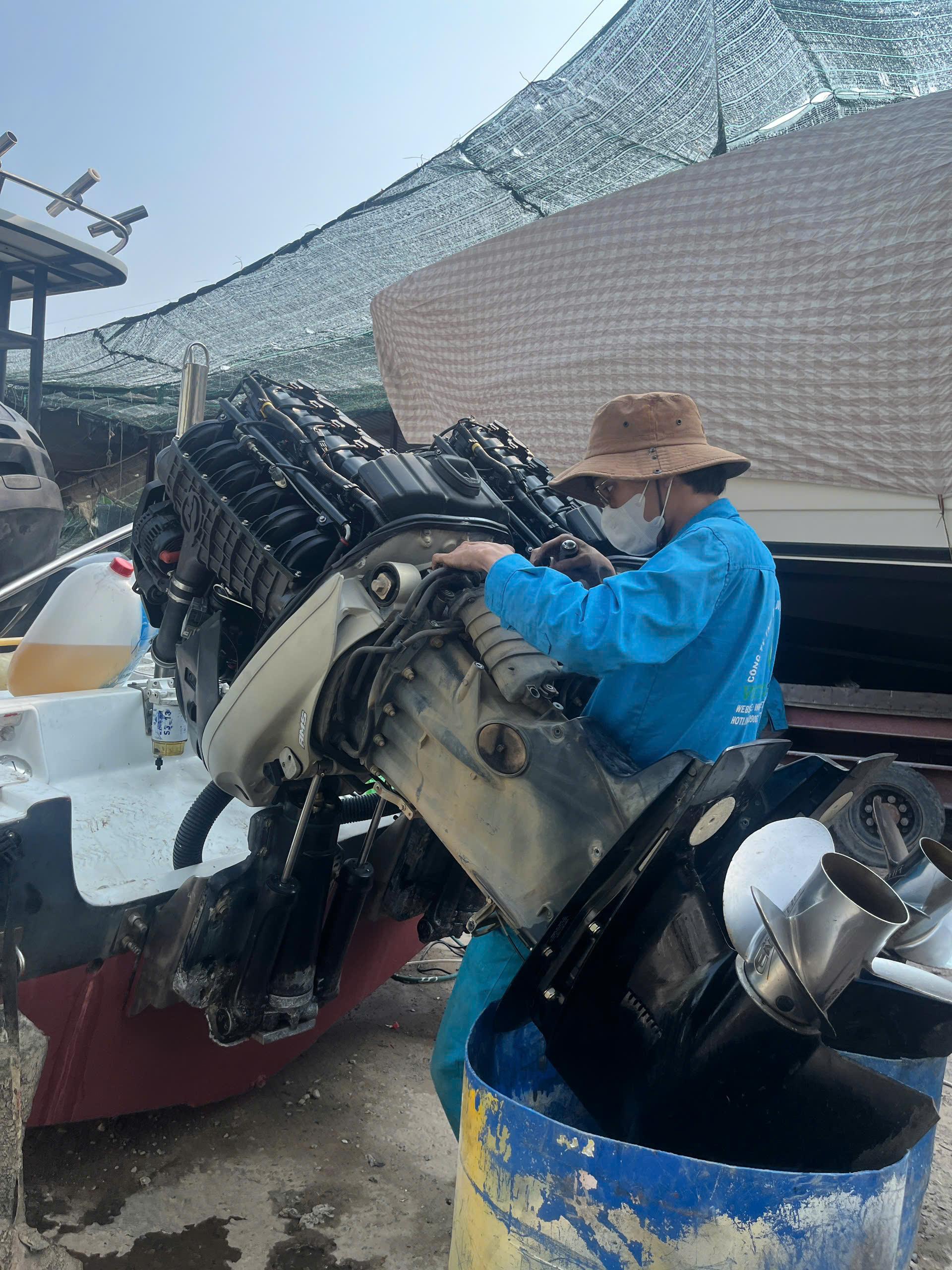 Sửa chữa cano TP.HCM chuyên nghiệp