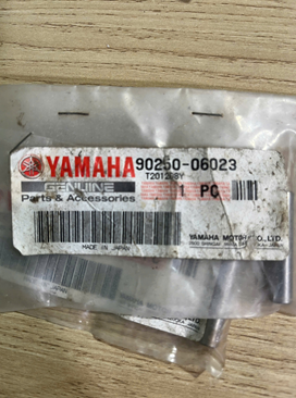 Chốt thẳng YAMAHA mã 90250-06023 – Liên kết chắc chắn, đảm bảo vận hành ổn định